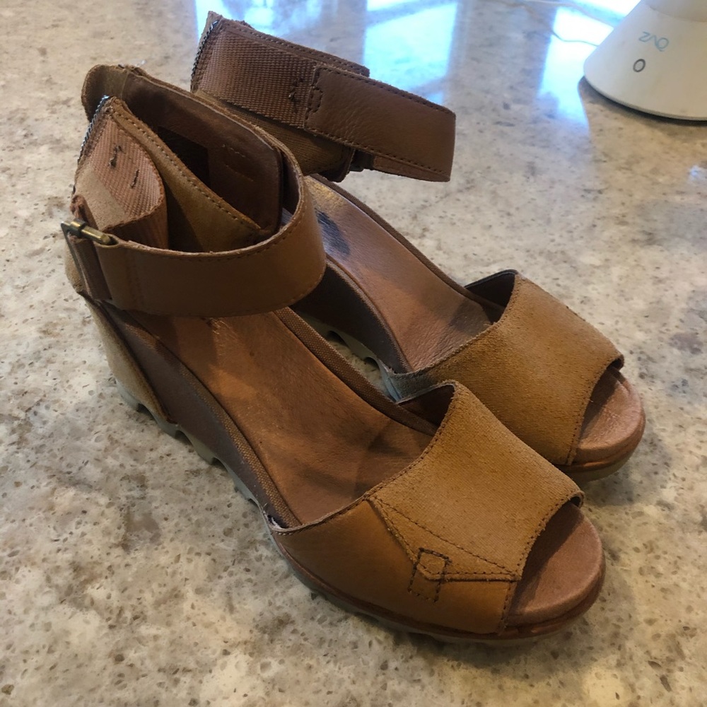 Sorel Sandal size 9.5